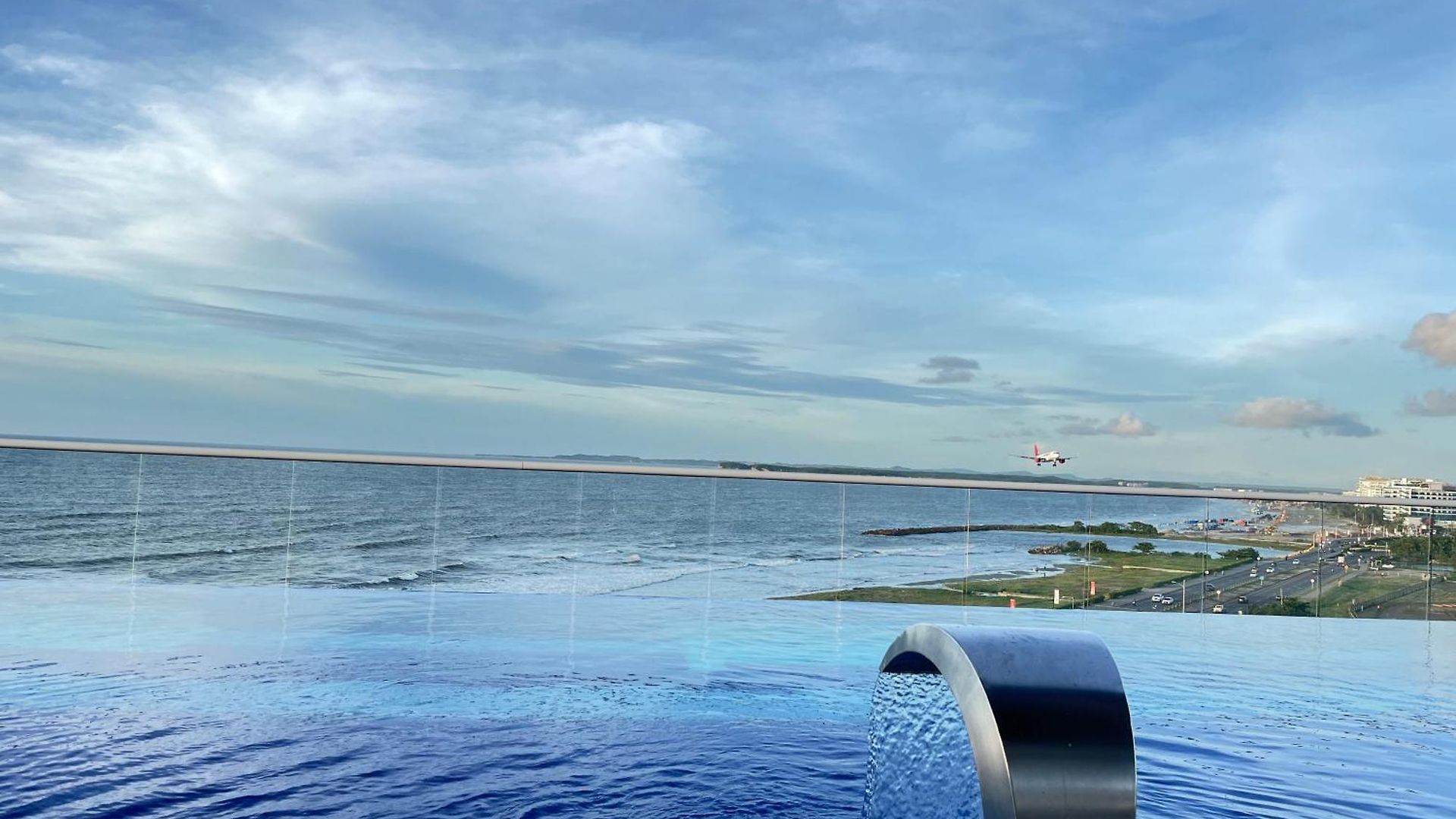 Ocean Drive Apto Con Piscina Infinity Cartagena