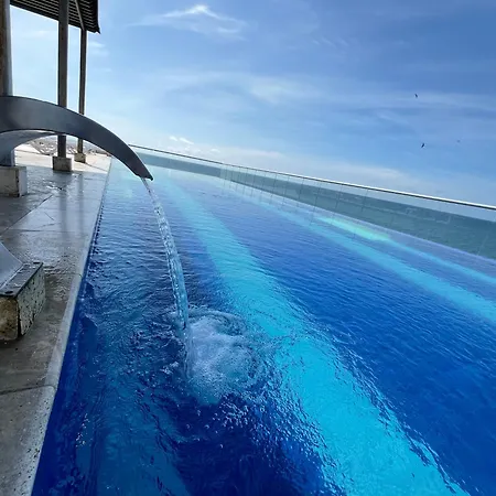 Ocean Drive Apto Con Piscina Infinity