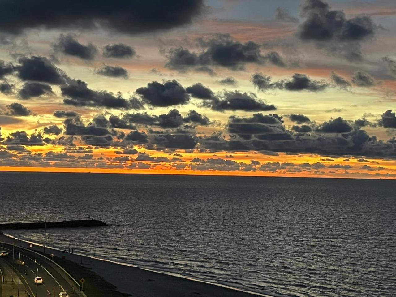 Ocean Drive Apto Con Piscina Infinity Cartagena